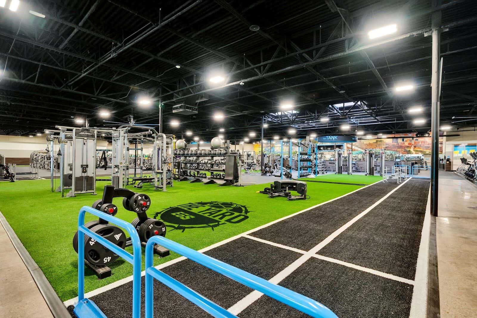 EōS Fitness — Fitness & Gyms photo 2 of 5