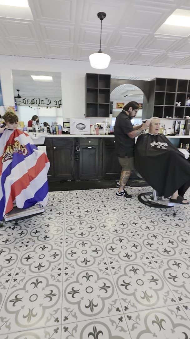 Downtown Vintage Barbershop — Retail & Boutiques photo 2 of 5