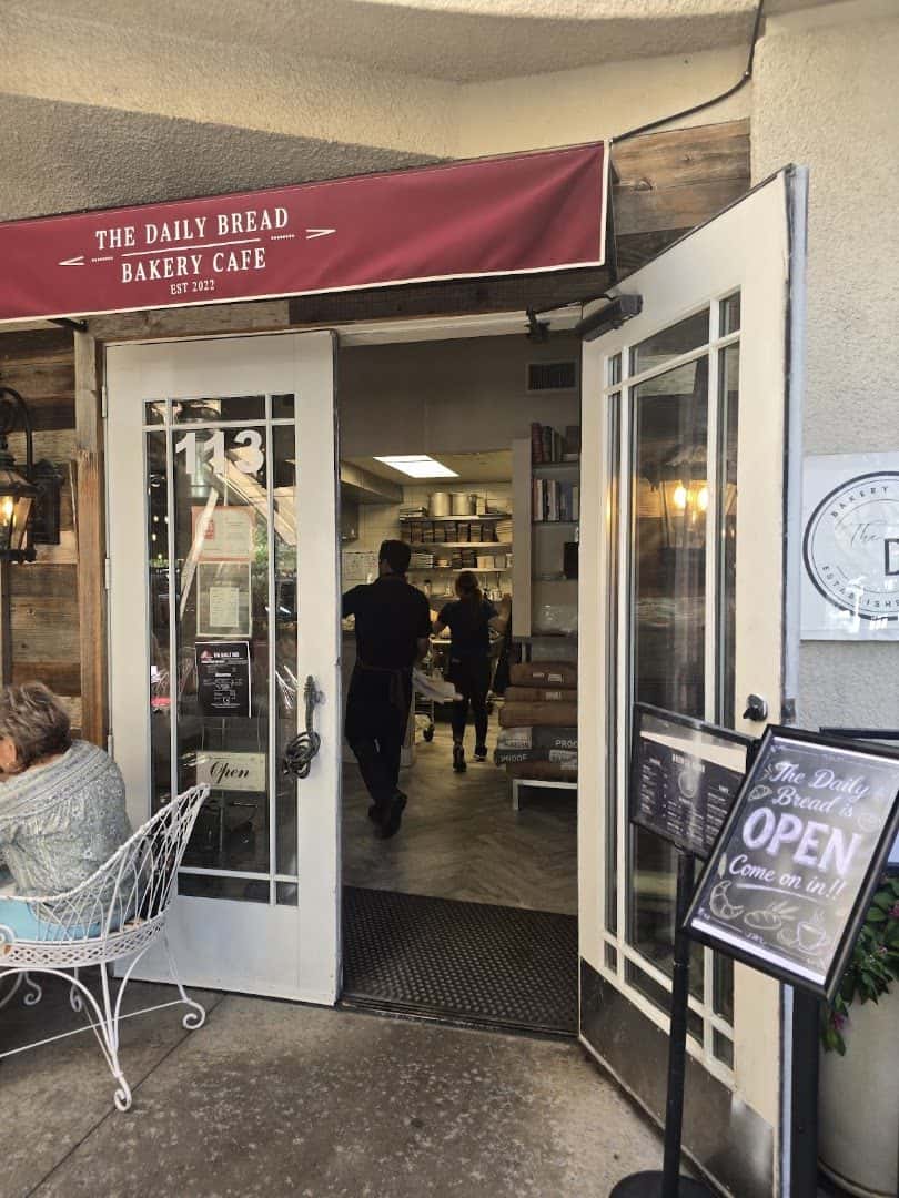 The Daily Bread LV — Coffee Shops & Cafes photo 3 of 5