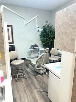 SummerHills Dental