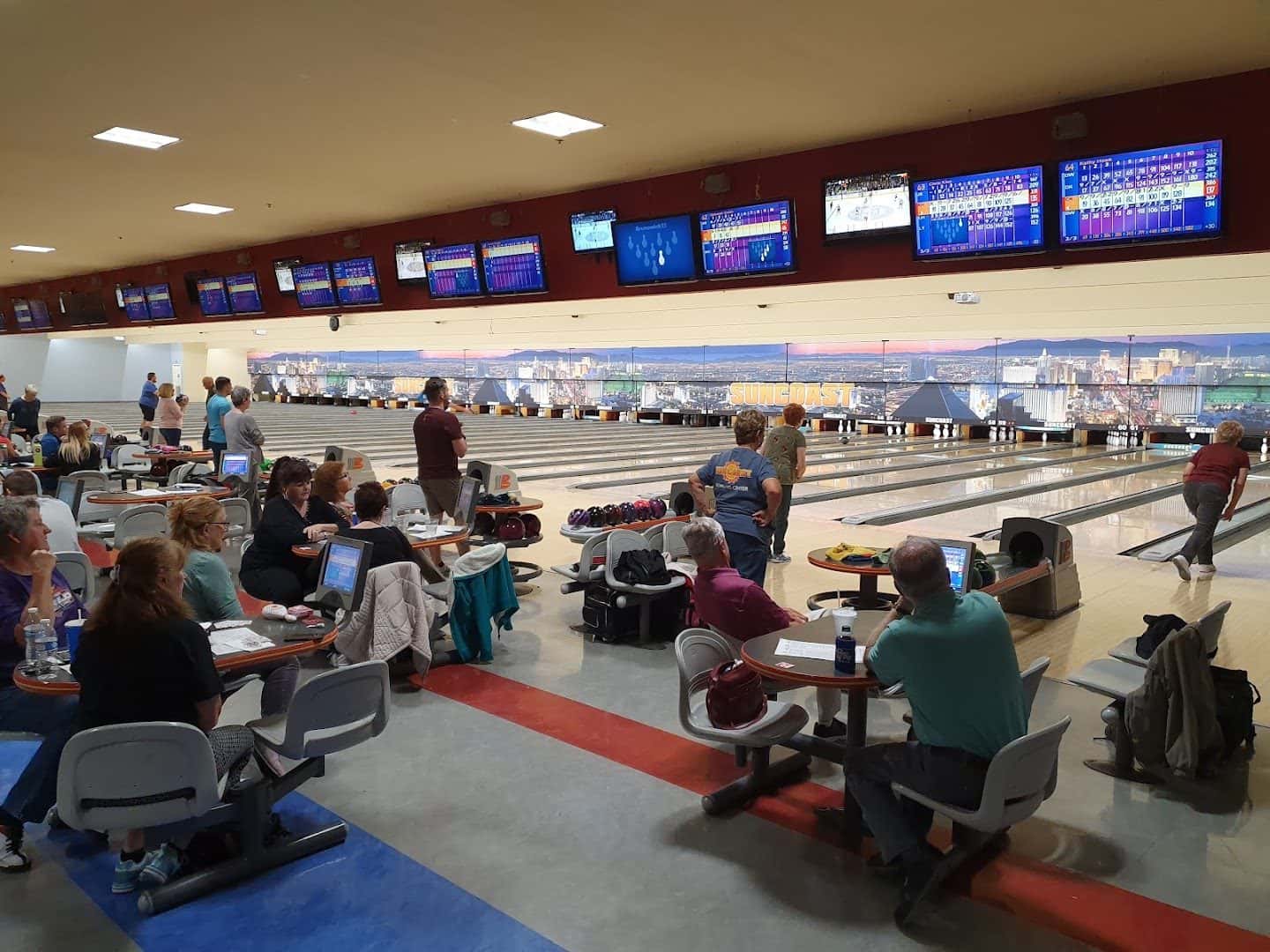 Suncoast Lanes — Family Fun & Recreation photo 1 of 5