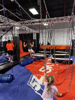 Gravady trampoline park
