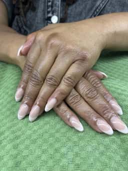 Official Royal Nails And Spa