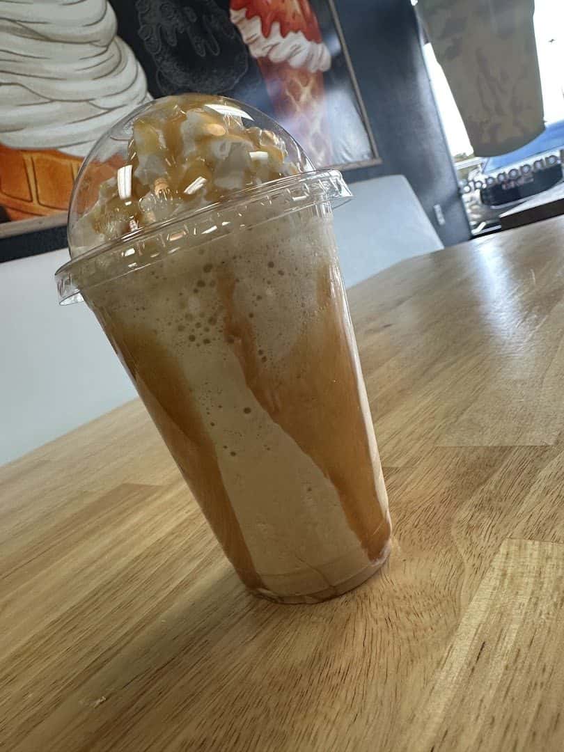 Playa mango and cafe — Coffee Shops & Cafes photo 2 of 5