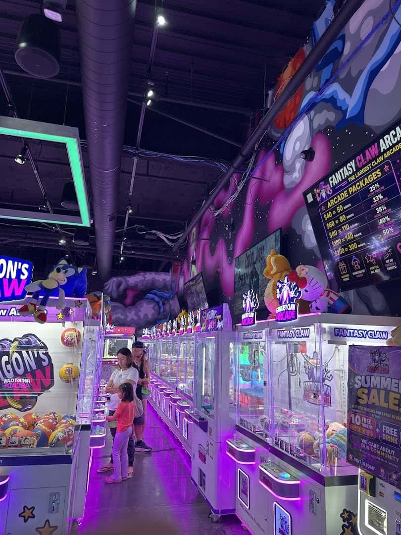 Fantasy Claw Arcade Area 15 — Family Fun & Recreation photo 1 of 5