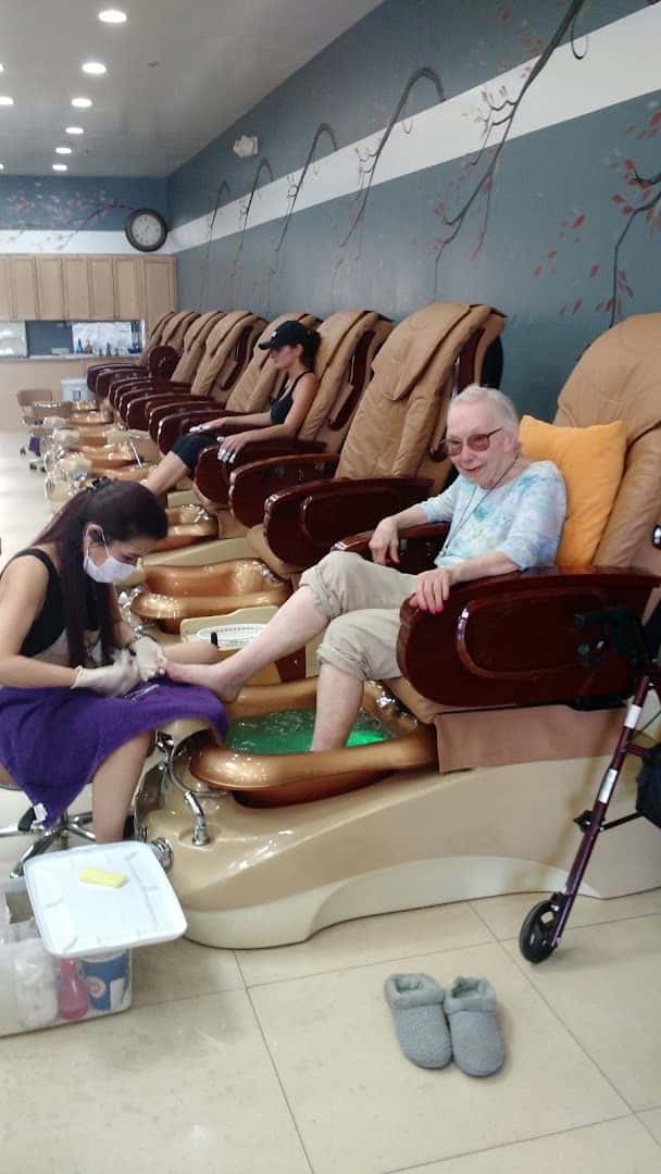 Cutie Nail & Spa & Salon — Nail Salons & Spas photo 3 of 5