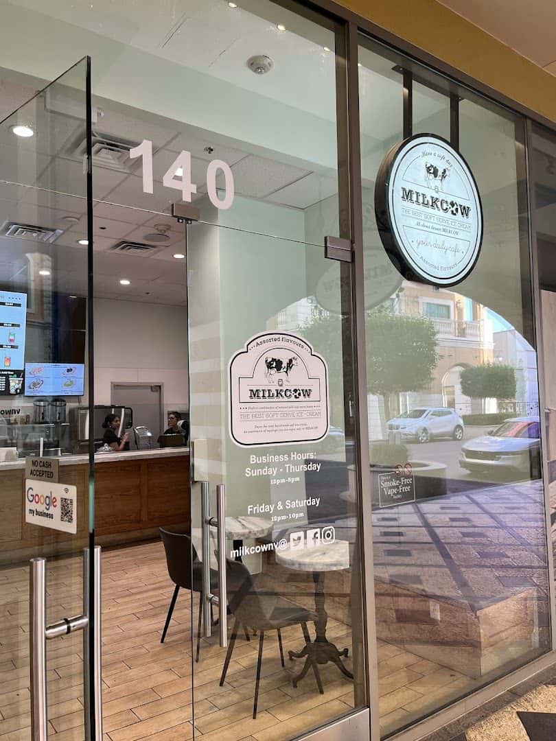 Milkcow Cafe — Coffee Shops & Cafes photo 1 of 5