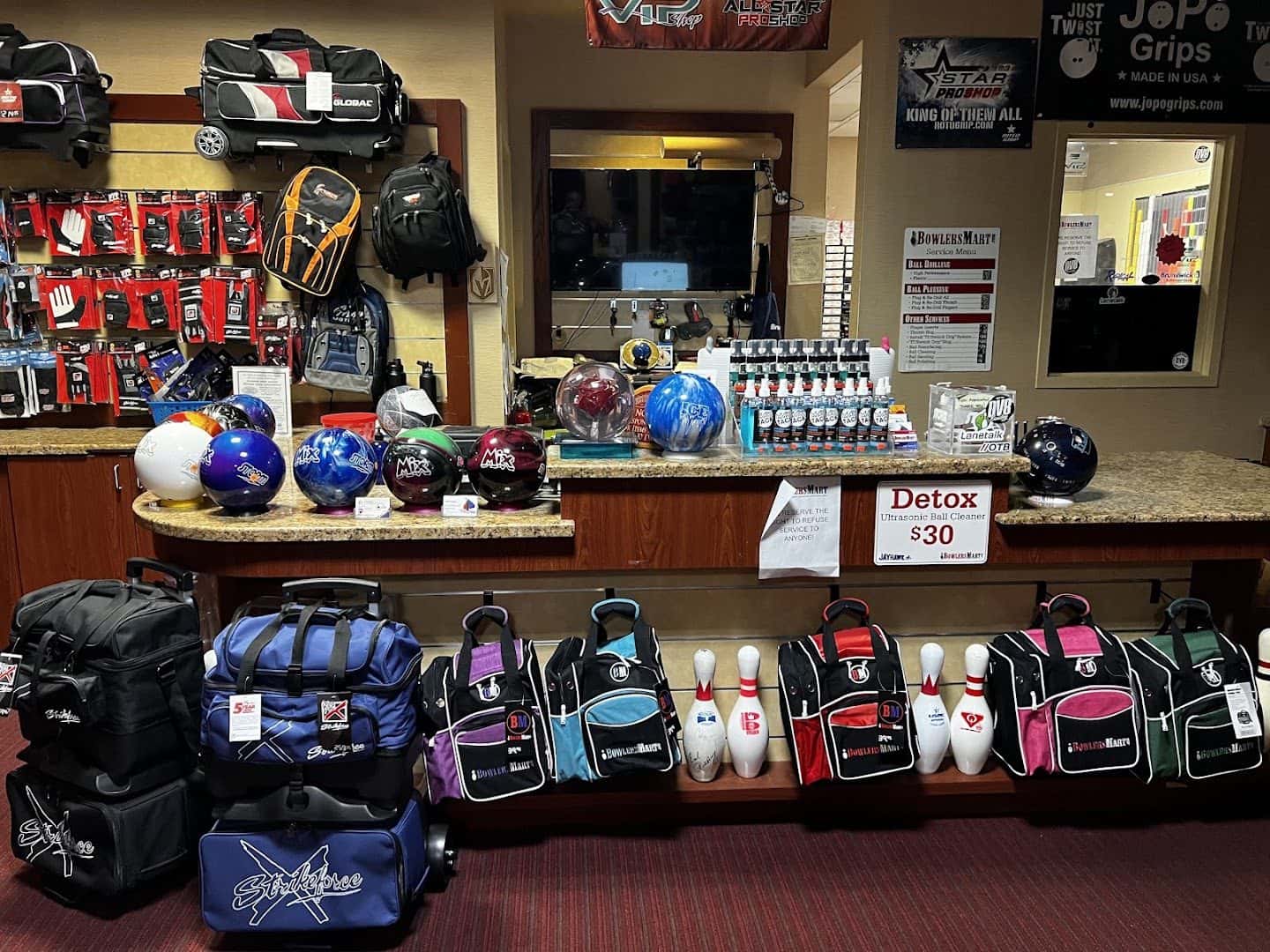 BowlersMart Santa Fe Station Bowling Pro Shop — Retail & Boutiques photo 1 of 5