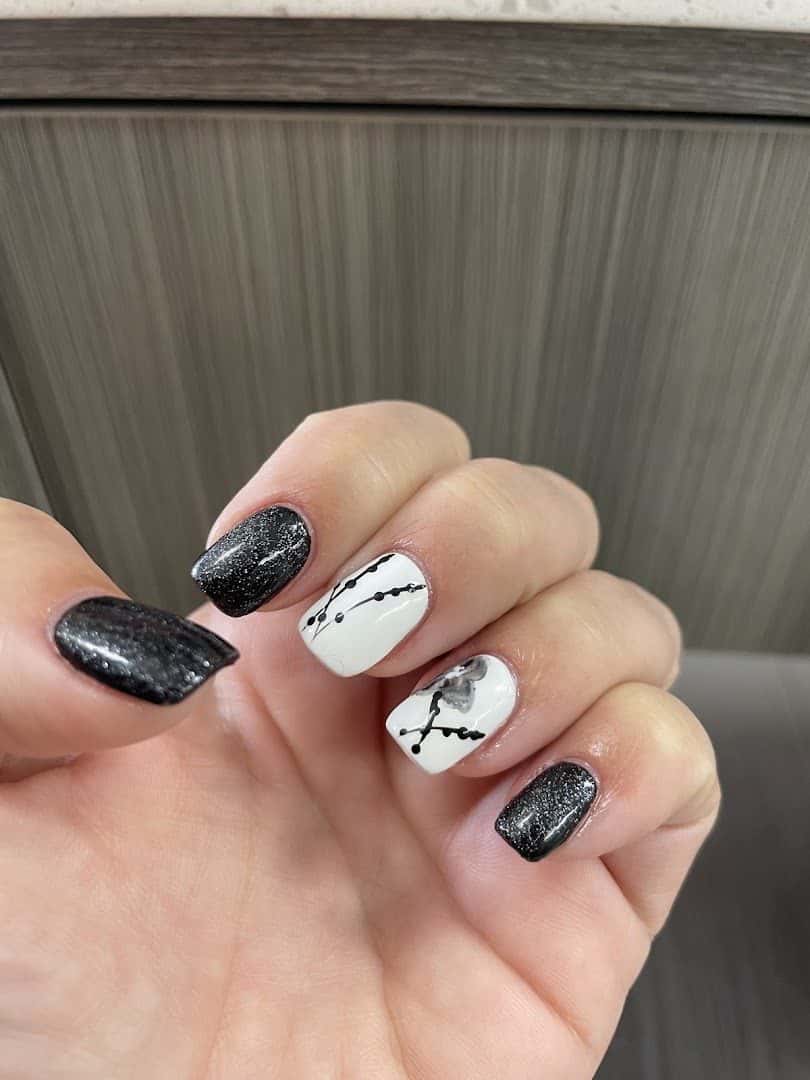 Paradise Nail Bar — Bars & Breweries photo 3 of 5