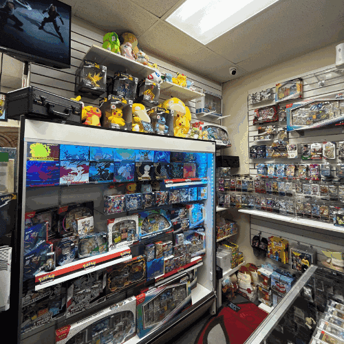 PANDEMONIUM CARDS AND COMICS — Retail & Boutiques photo 3 of 5