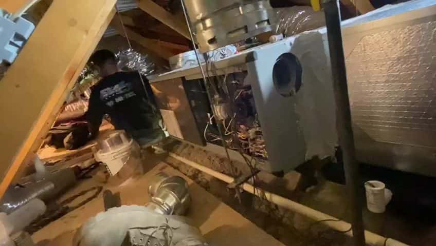 702 PlumbAIR — HVAC photo 2 of 5