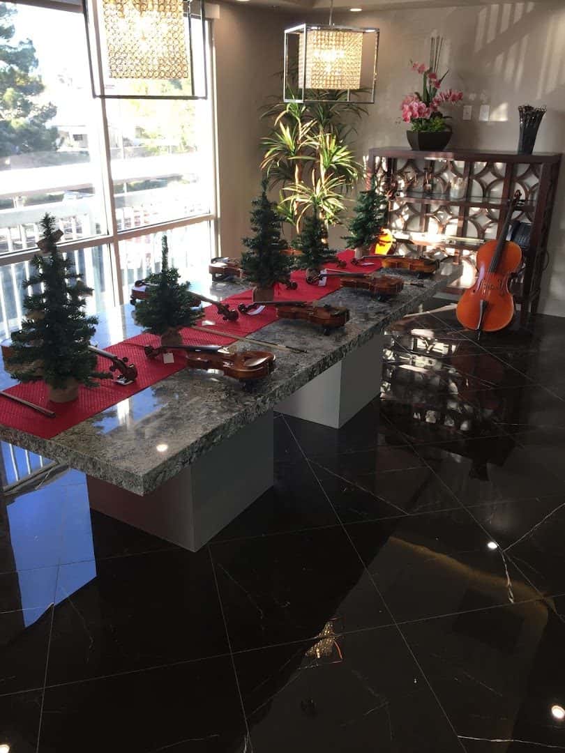 Dixon Bros Music — Retail & Boutiques photo 3 of 5