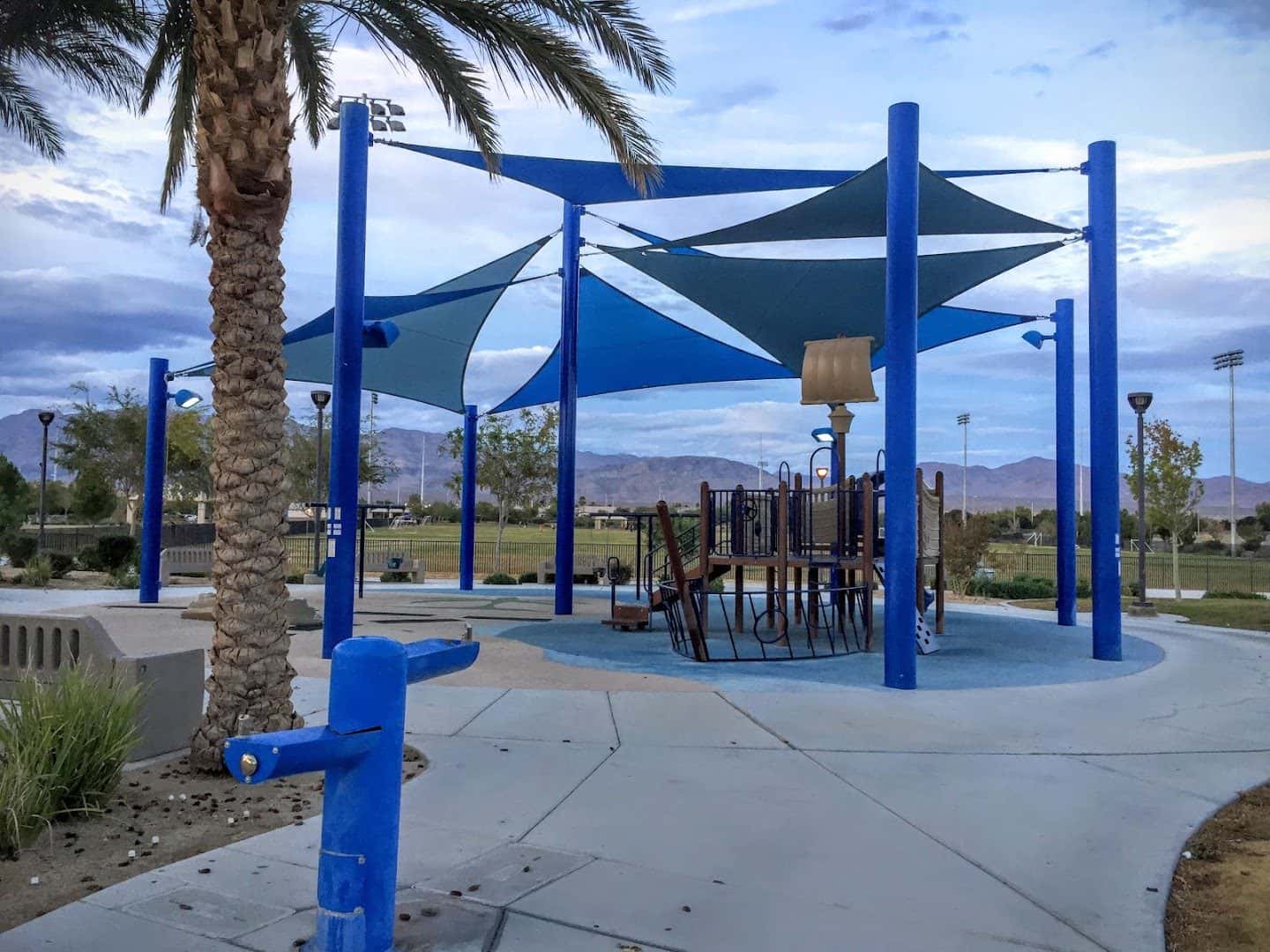 Tropical Breeze Park — Family Fun & Recreation photo 3 of 5