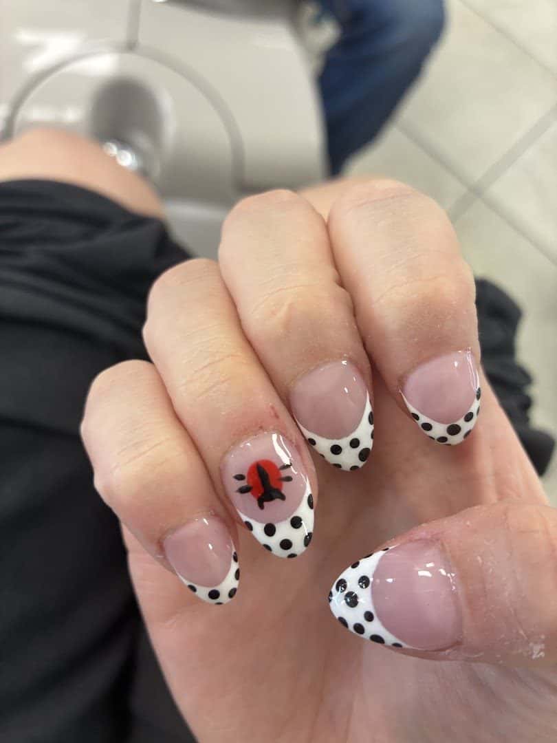 True Nails — Hair Salons & Barbers photo 3 of 5