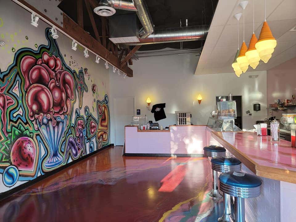 Cream Me Ice Creamery — Bakeries & Desserts photo 1 of 5