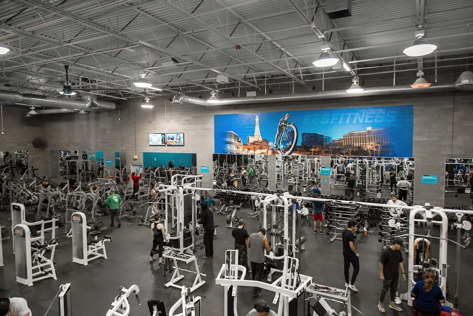 EōS Fitness — Fitness & Gyms photo 2 of 5