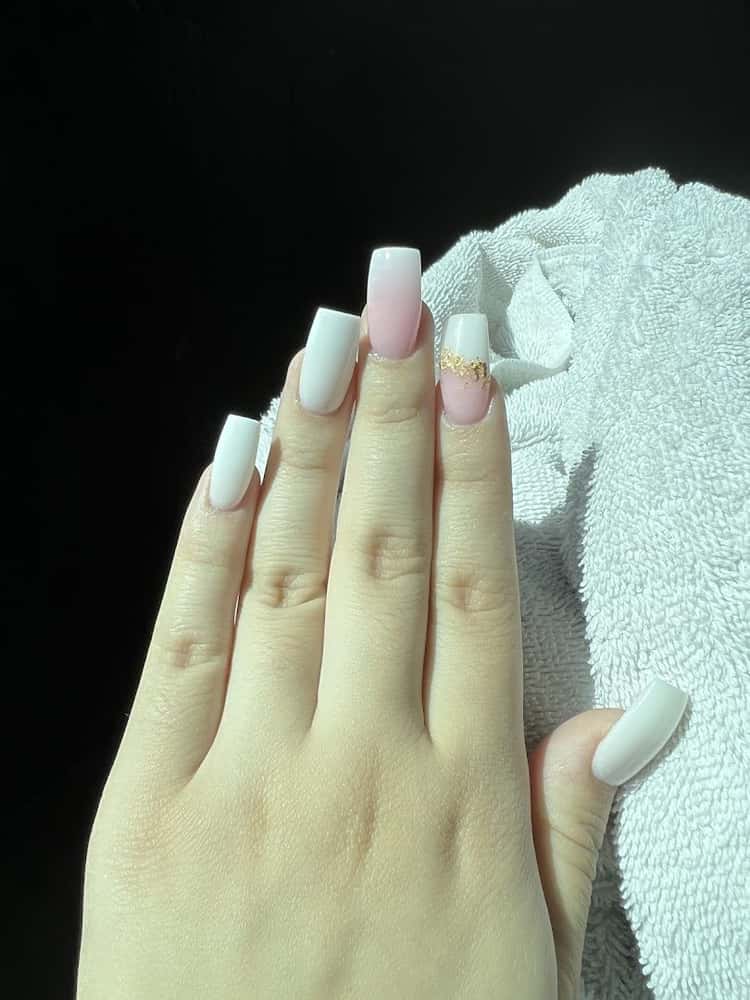 Vela Nail Lounge
