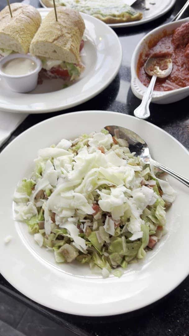 Carmine's Pizza Kitchen — Restaurants photo 2 of 5