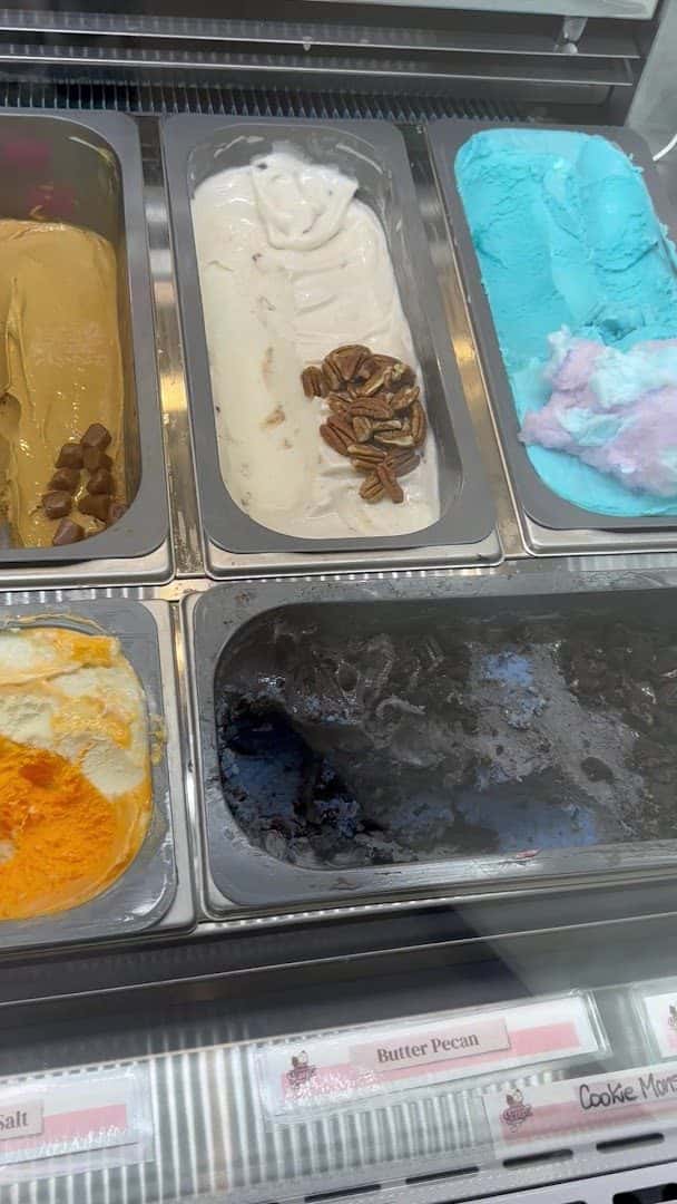 World of Scoopz — Bakeries & Desserts photo 2 of 5