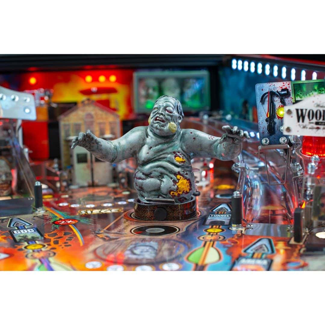 Sin City Pinball & Amusement — Retail & Boutiques photo 2 of 5