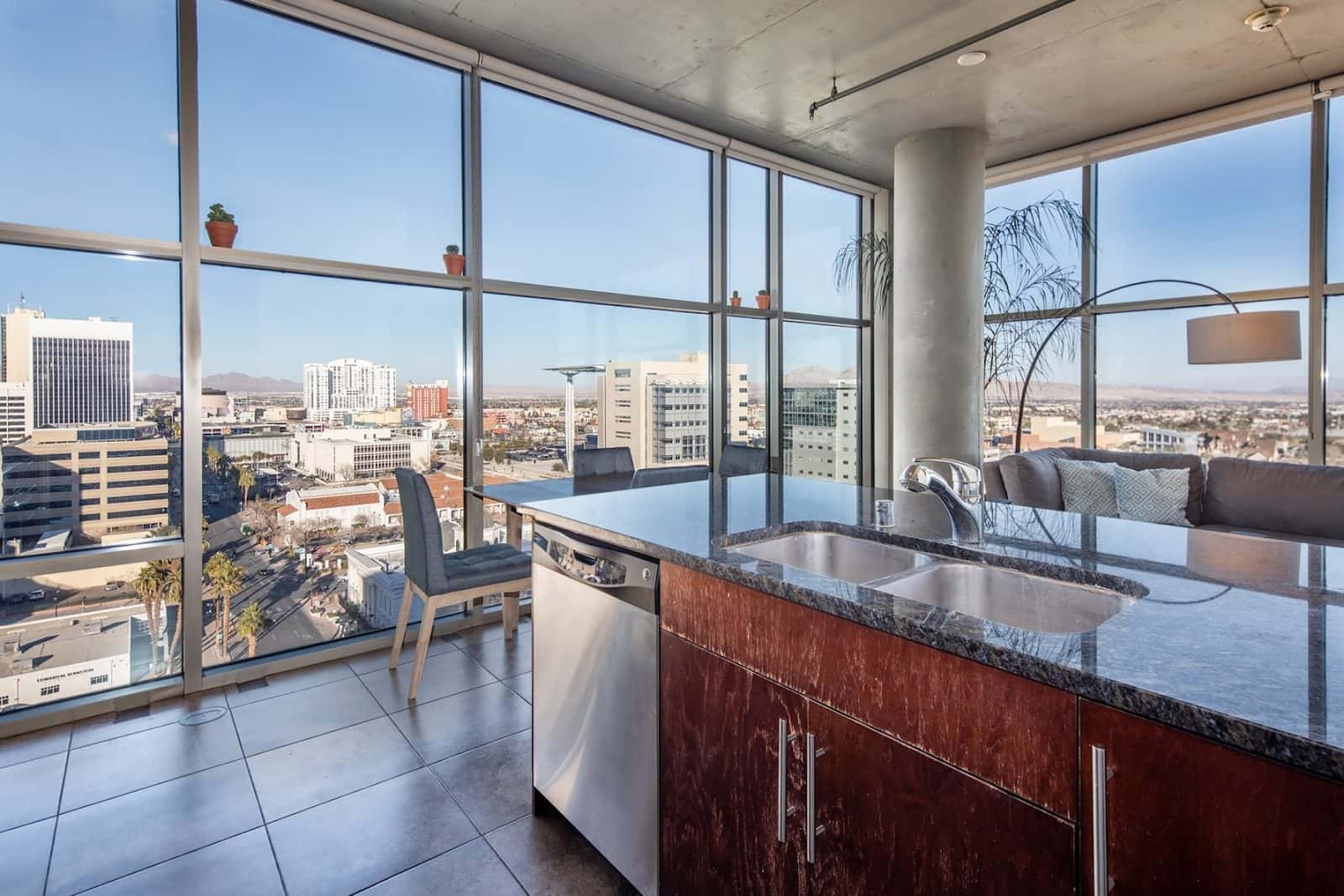 Team Carver Real Estate | Leslie Carver – BHHS Nevada Properties — Real Estate Agents photo 2 of 5