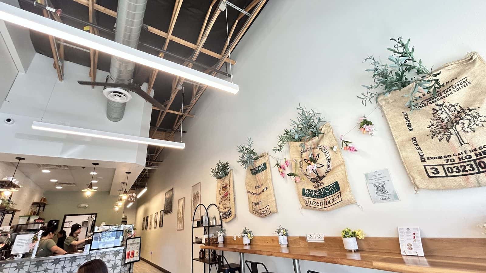 Almond & Oat Coffee Bar — Coffee Shops & Cafes photo 3 of 5