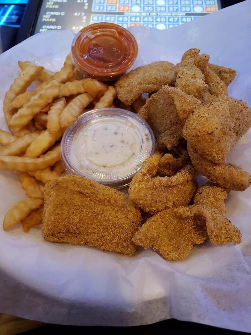 Hoops Food & Spirits — Bars & Breweries photo 3 of 5