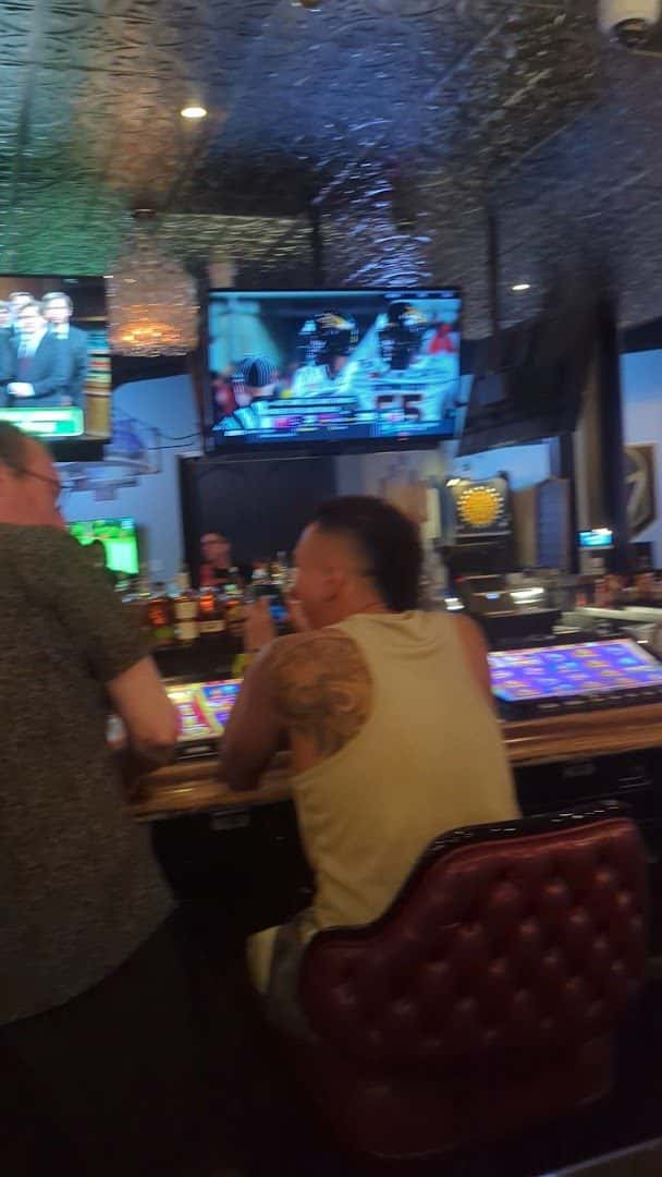 Carl & Martin's Bar — Restaurants photo 2 of 5