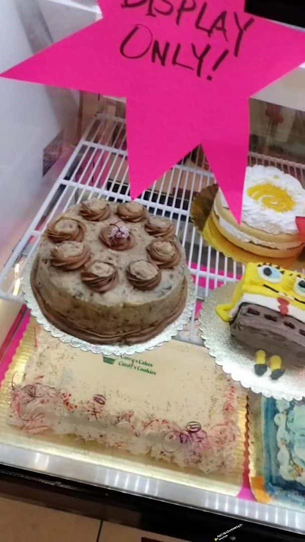 Caren's Cakes Cindy's Cookies — Bakeries & Desserts photo 2 of 5