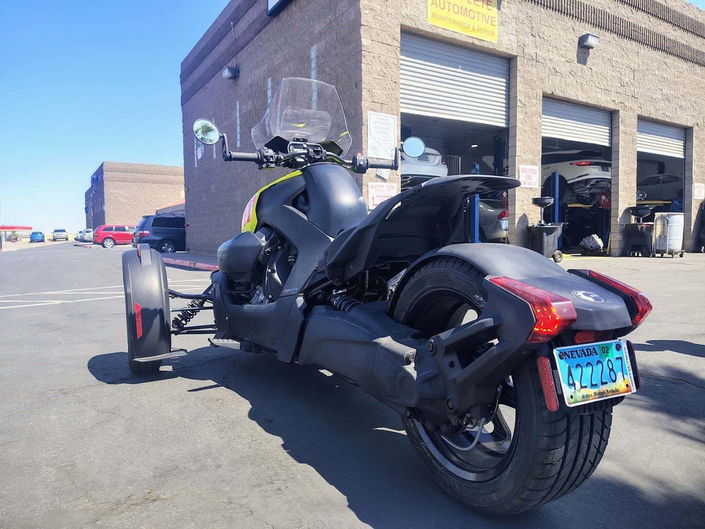 Master Tech Automotive Repair — Retail & Boutiques photo 3 of 5