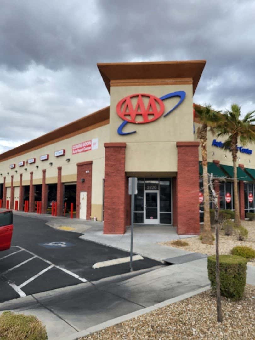 AAA Henderson Horizon Ridge Auto Repair Center — Retail & Boutiques photo 3 of 5