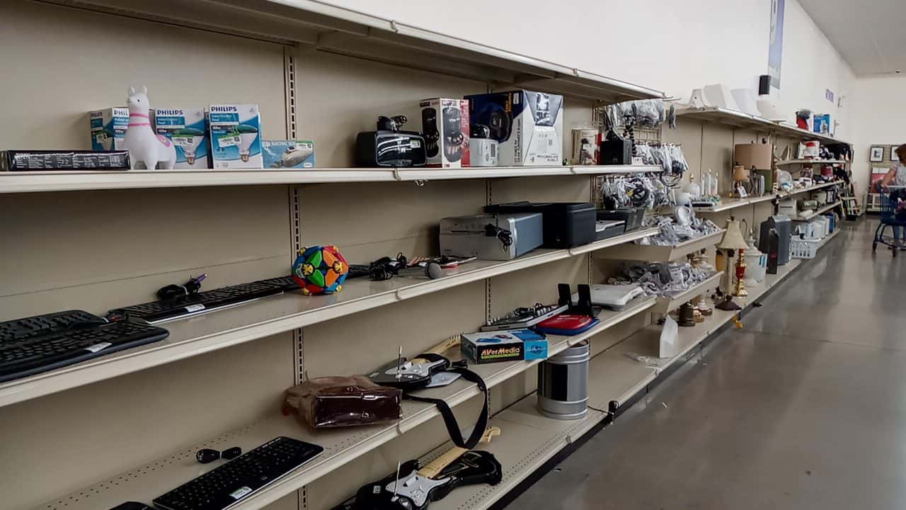 Goodwill Retail Store and Donation Center — Retail & Boutiques photo 3 of 5