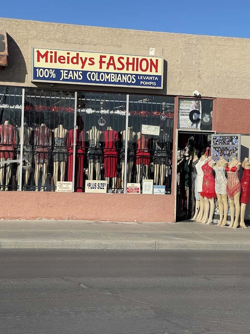 Mileidy’s Fashion — Retail & Boutiques photo 1 of 5