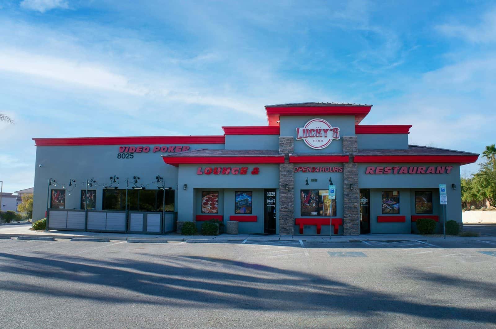 Lucky's — Restaurants photo 1 of 5