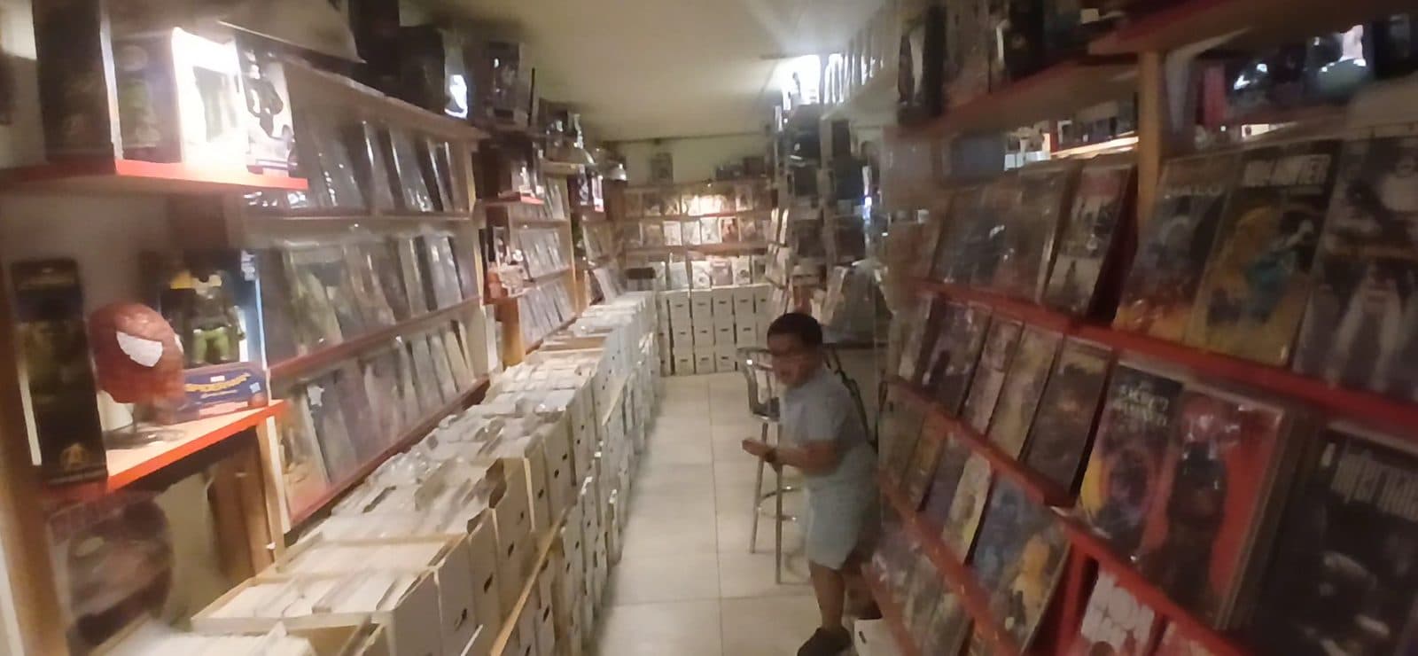 Comic Books — Retail & Boutiques photo 1 of 5