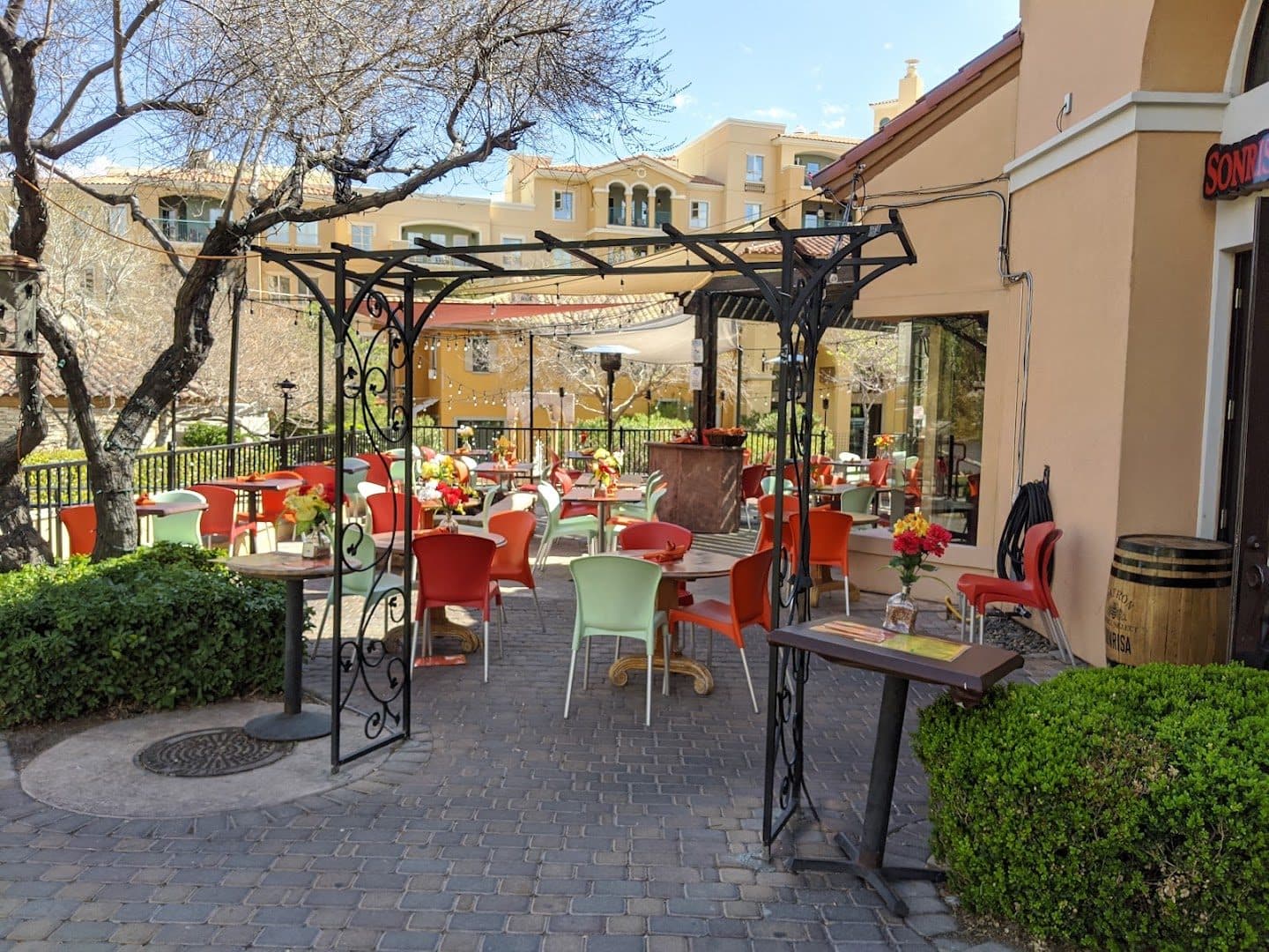 Sonrisa Grill — Restaurants photo 1 of 5