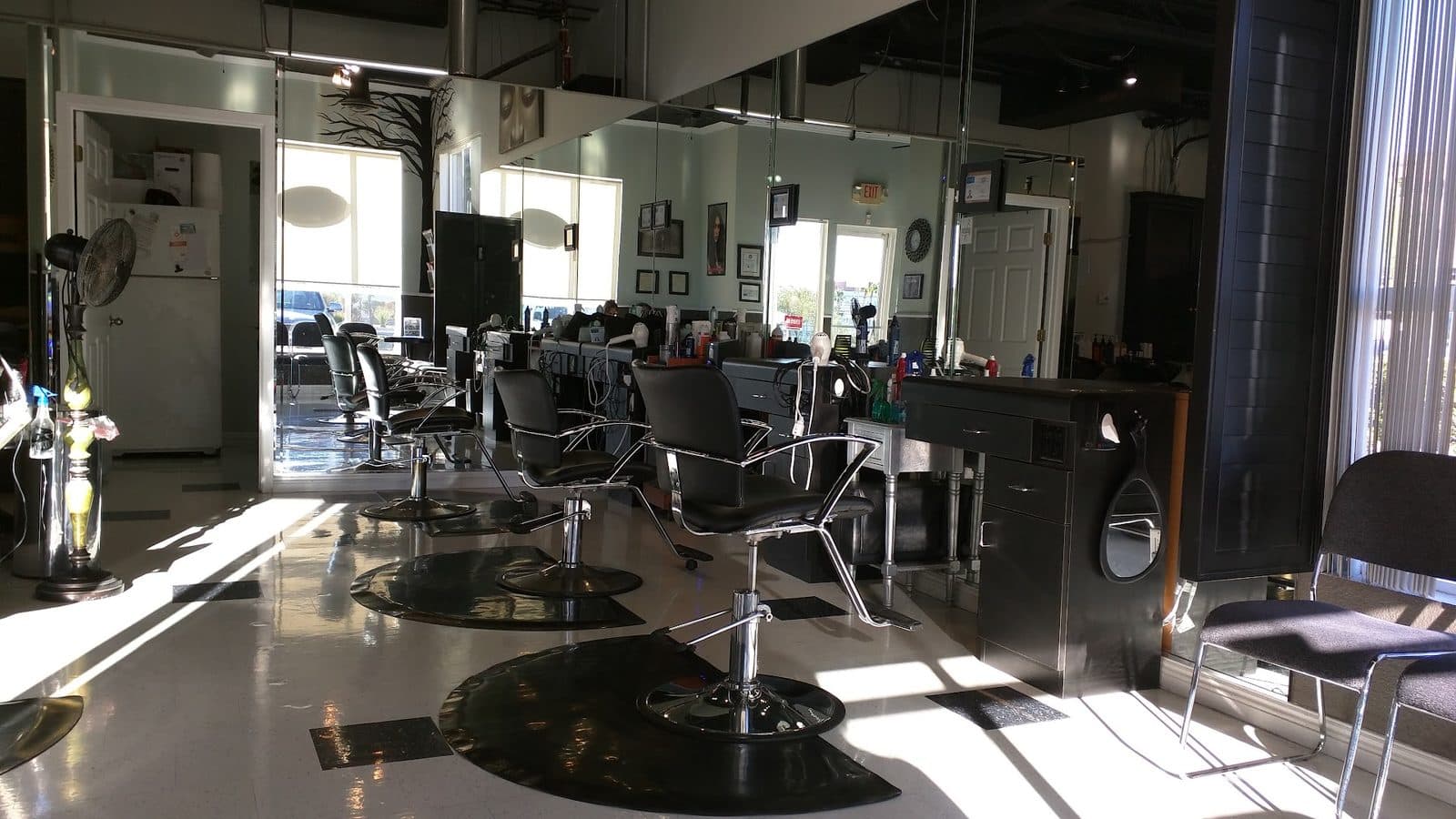 Amazing Cuts & Color Hair Salon — Hair Salons & Barbers photo 1 of 5