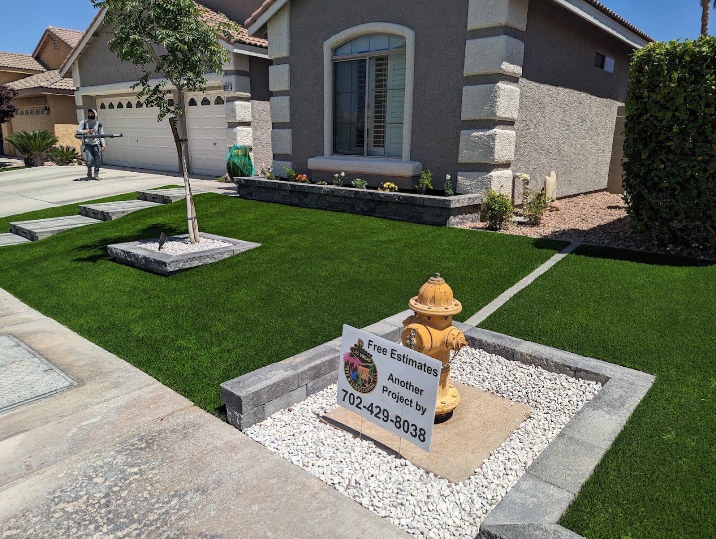 Las Vegas Tree & Landscaping — Lawn & Landscape photo 1 of 5