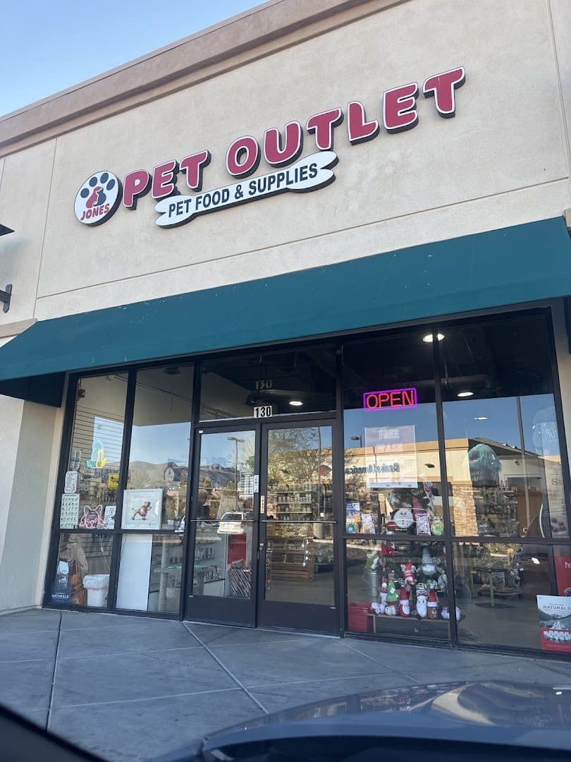 Jones Pet Outlet — Retail & Boutiques photo 1 of 5