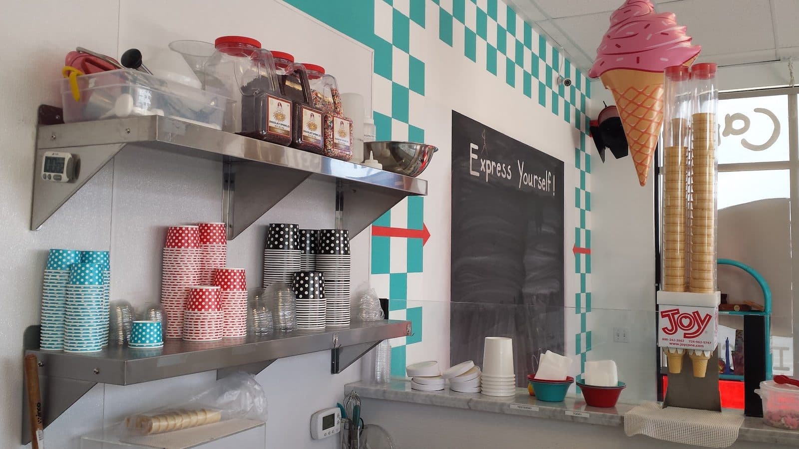 Dylan's Family Ice Cream — Bakeries & Desserts photo 1 of 5