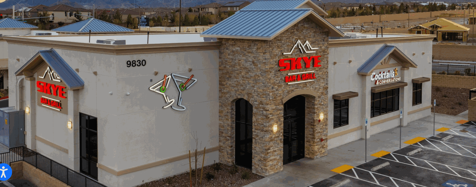 Skye Bar & Grill — Restaurants photo 1 of 5