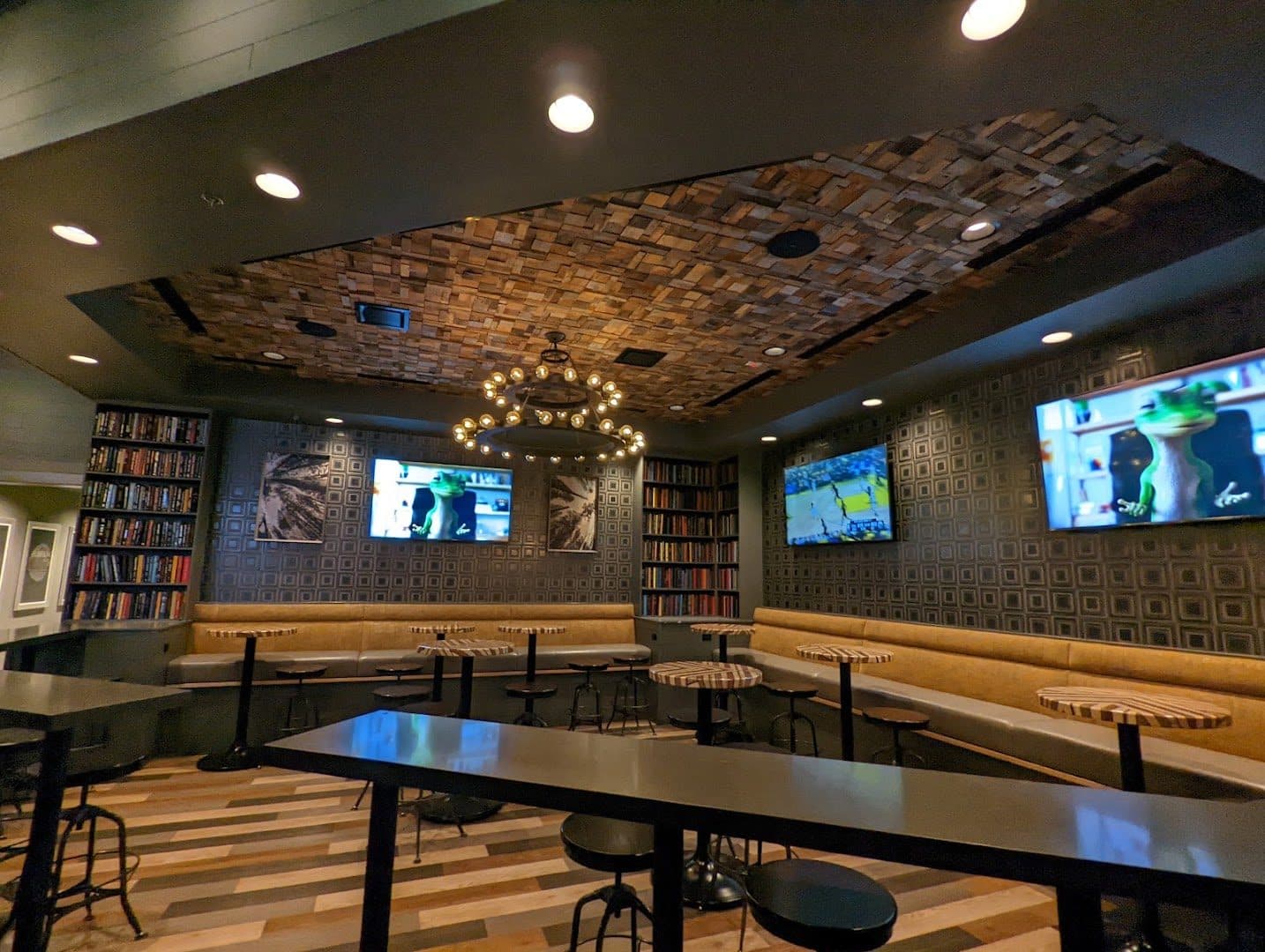 The Lodge at St Rose — Bars & Breweries photo 1 of 5