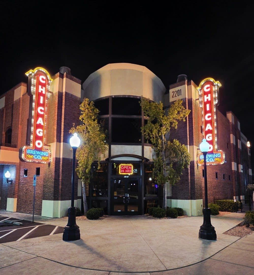Chicago Brewing Company — Restaurants photo 1 of 5