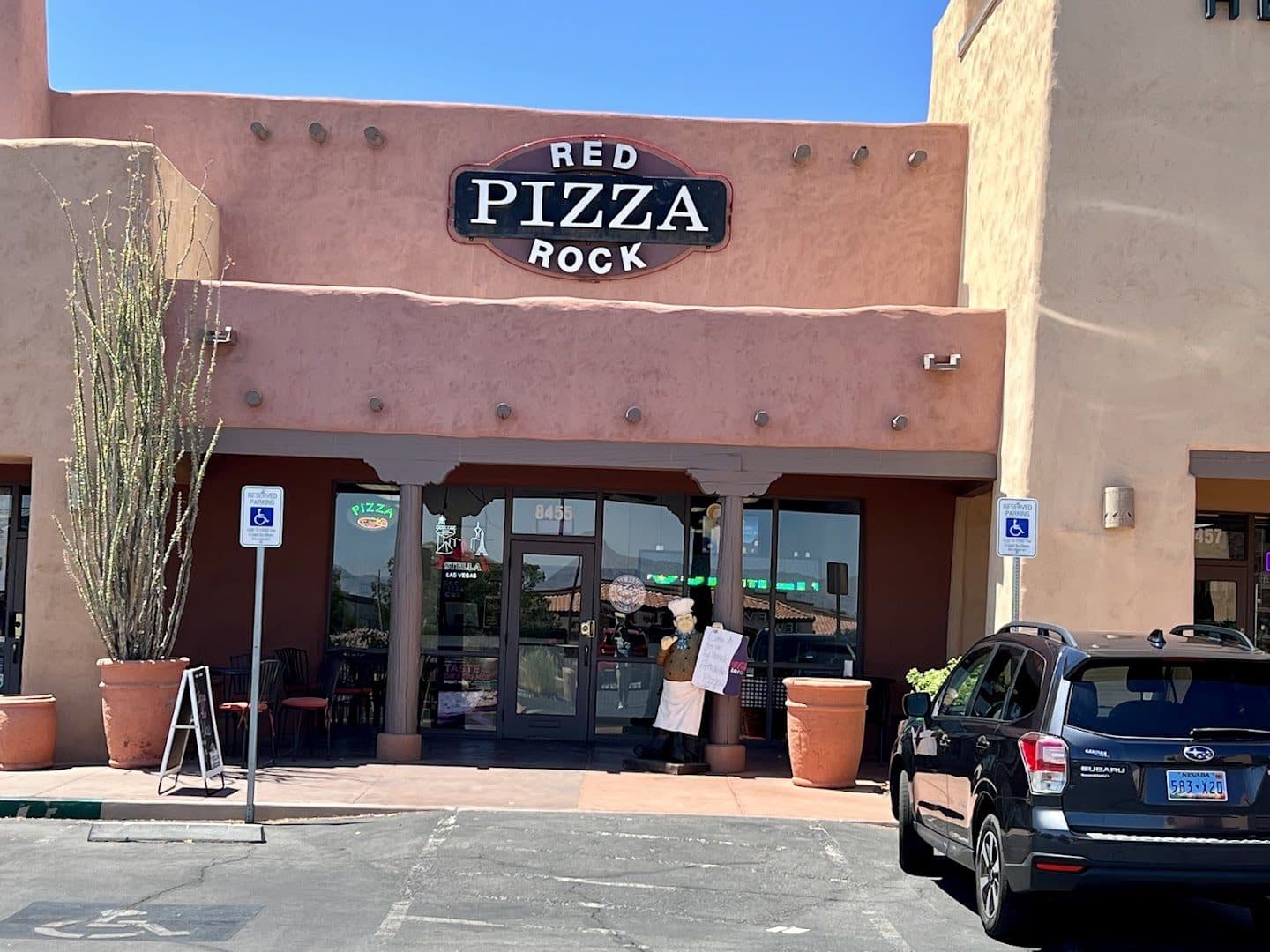 Red Rock Pizza — Restaurants photo 1 of 5