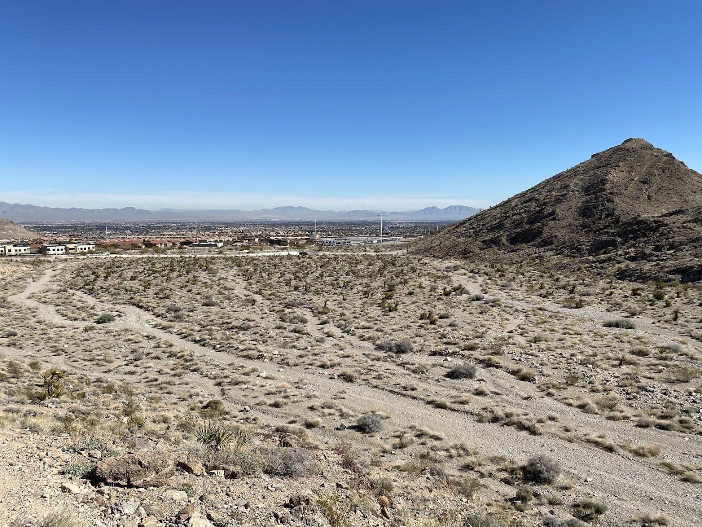 Buckskin Cliff Shadows Trailhead — Family Fun & Recreation photo 1 of 5