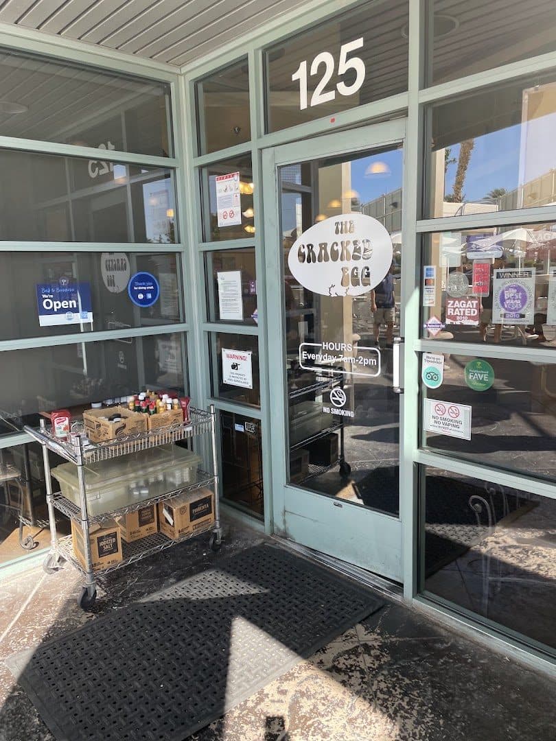 The Cracked Egg — Restaurants photo 1 of 5