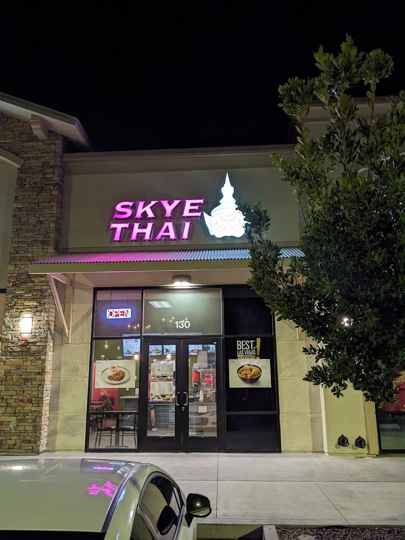 Skye Thai — Restaurants photo 1 of 5