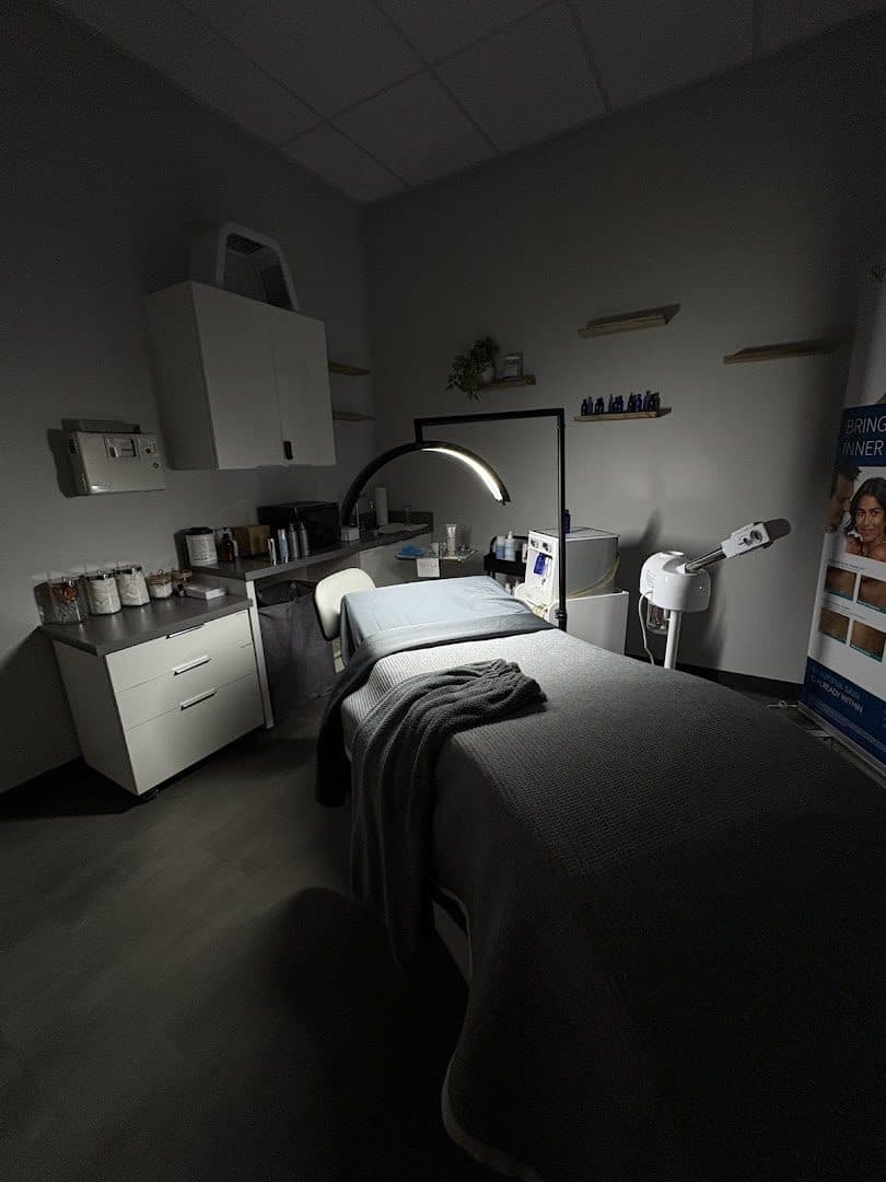 Esthetika MedSpa - By Ageless Las Vegas — Med Spas & Aesthetics photo 1 of 5