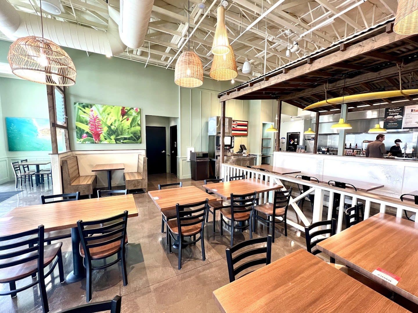 Mo' Bettahs Hawaiian Style Food — Restaurants photo 1 of 5