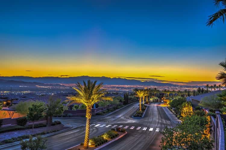Mike Carlucci – Real Estate | Seven Hills & Club Madeira